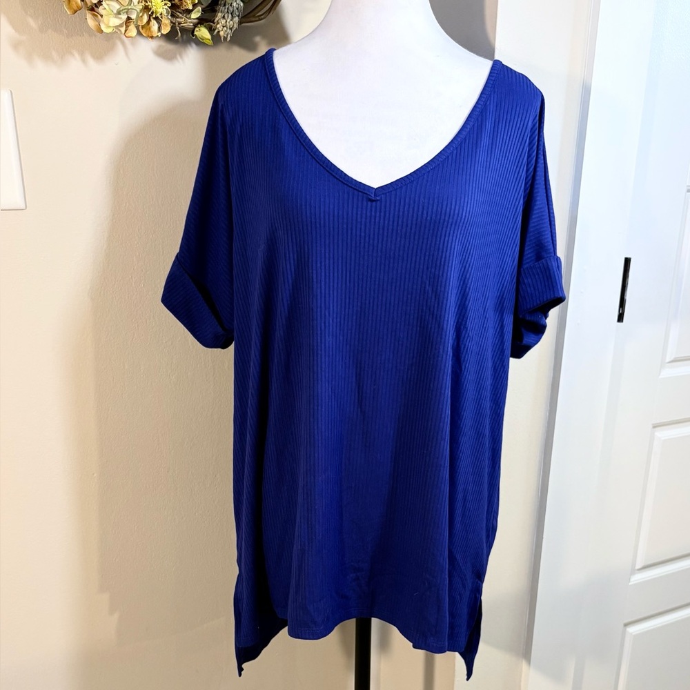 ZENANA Lot of 3 V-Neck Rolled Short Sleeve Ribbed Tops NWT Sz 1X💚 - Picture 2 of 13